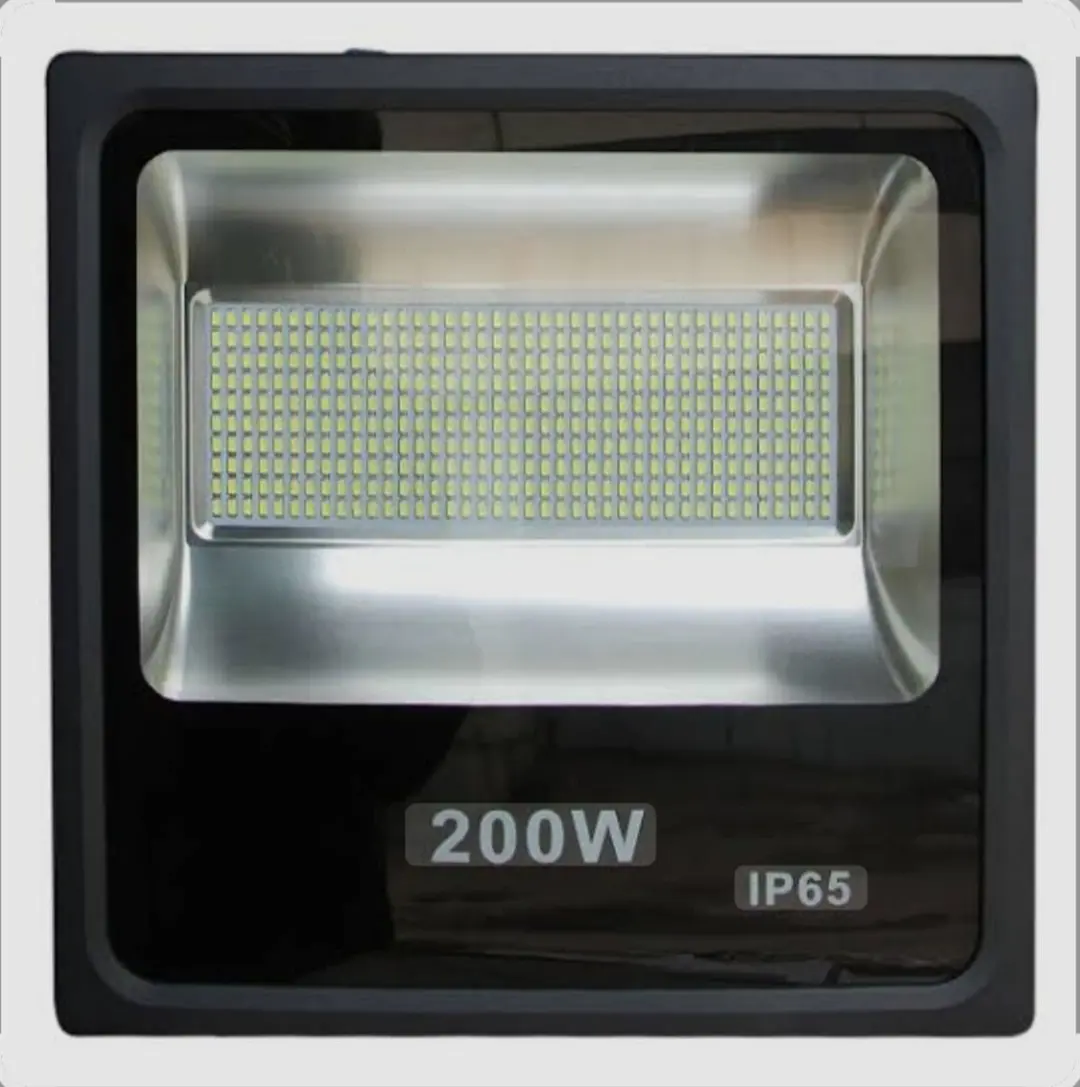 LED Prožektor 200W Ýokary netijelilik