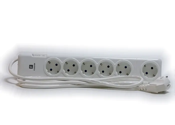 Flexston PPC6G18 | Сетевой фильтр 6 розеток немецкого типа 2300Вт