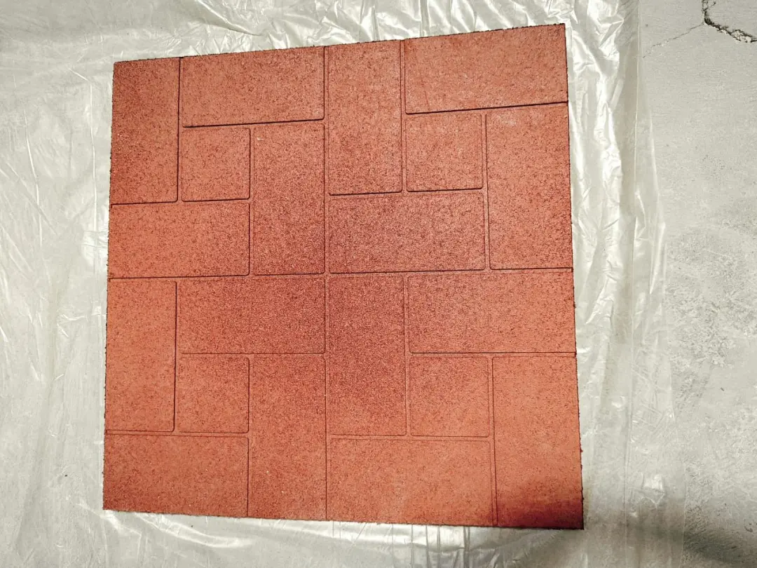 Galkynysh plastik 1,50 × 1,20 | Резиновая плитка