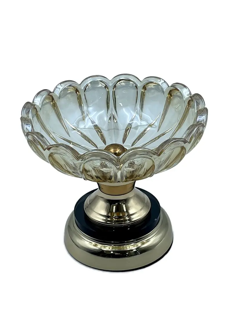 MAR-1116 | Vase Gold Rounded Edges 15 cm