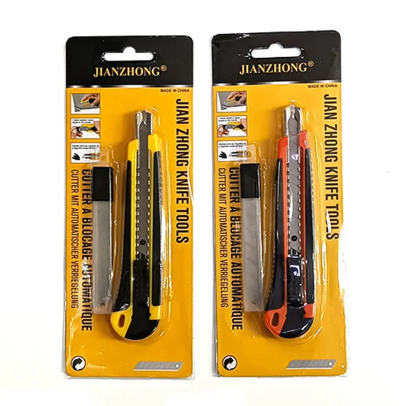 AD271 BK-00098249 | Utility Knife 9mm with Spare Blades