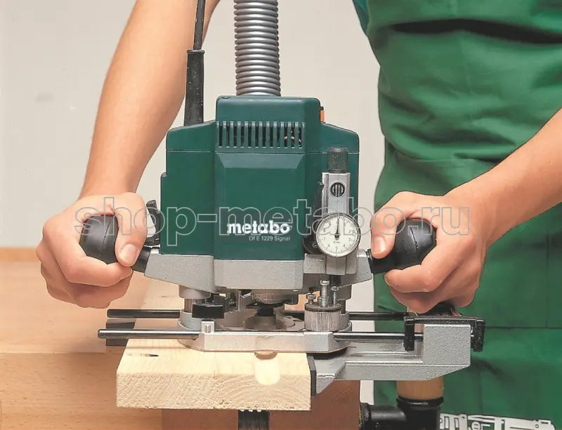 Фрезер METABO Of E 1229 Signal 601229000
